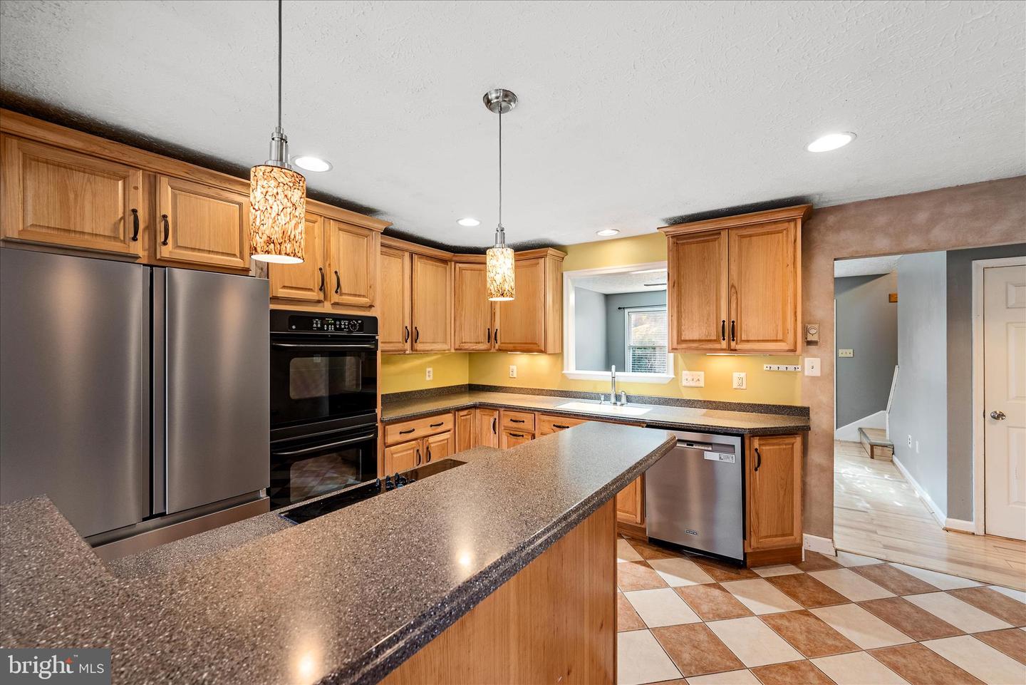 66 HIGHLAND PARK LN, FRONT ROYAL, Virginia 22630, 4 Bedrooms Bedrooms, 5 Rooms Rooms,4 BathroomsBathrooms,Residential,For sale,66 HIGHLAND PARK LN,VAWR2012700 MLS # VAWR2012700