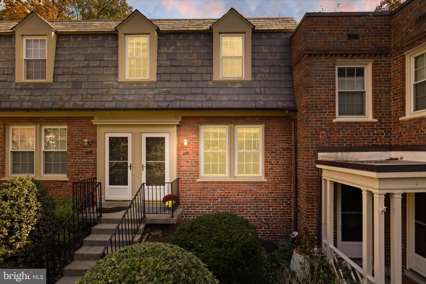 1401 S BARTON ST #231, ARLINGTON, Virginia 22204, 1 Bedroom Bedrooms, ,1 BathroomBathrooms,Residential,For sale,1401 S BARTON ST #231,VAAR2065656 MLS # VAAR2065656