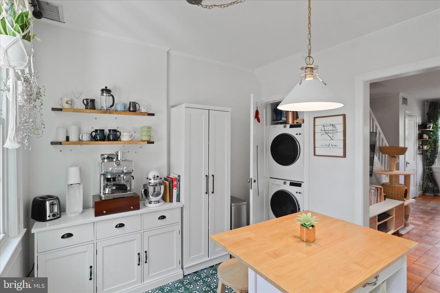 1401 S BARTON ST #231, ARLINGTON, Virginia 22204, 1 Bedroom Bedrooms, ,1 BathroomBathrooms,Residential,For sale,1401 S BARTON ST #231,VAAR2065656 MLS # VAAR2065656