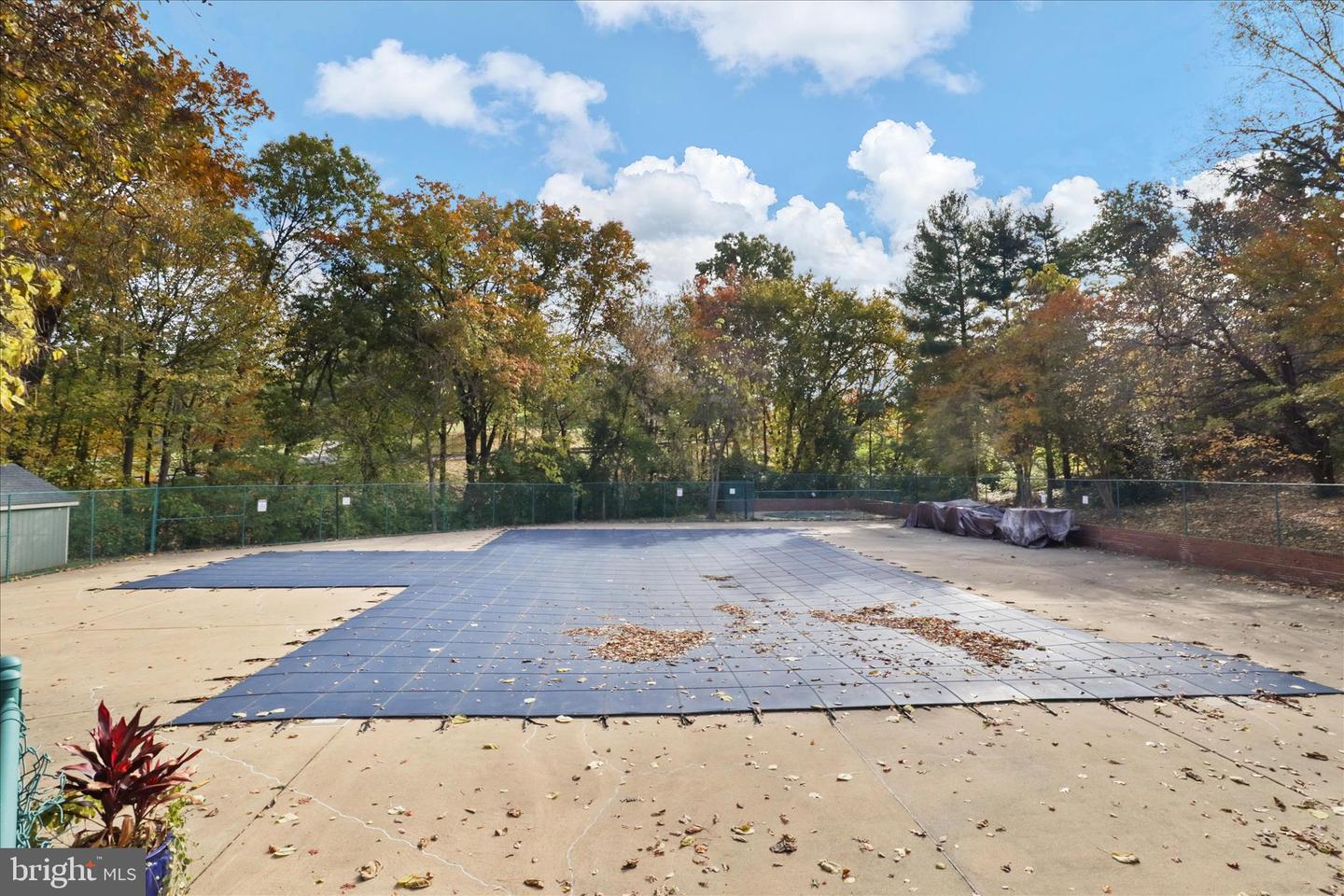 1401 S BARTON ST #231, ARLINGTON, Virginia 22204, 1 Bedroom Bedrooms, ,1 BathroomBathrooms,Residential,For sale,1401 S BARTON ST #231,VAAR2065656 MLS # VAAR2065656