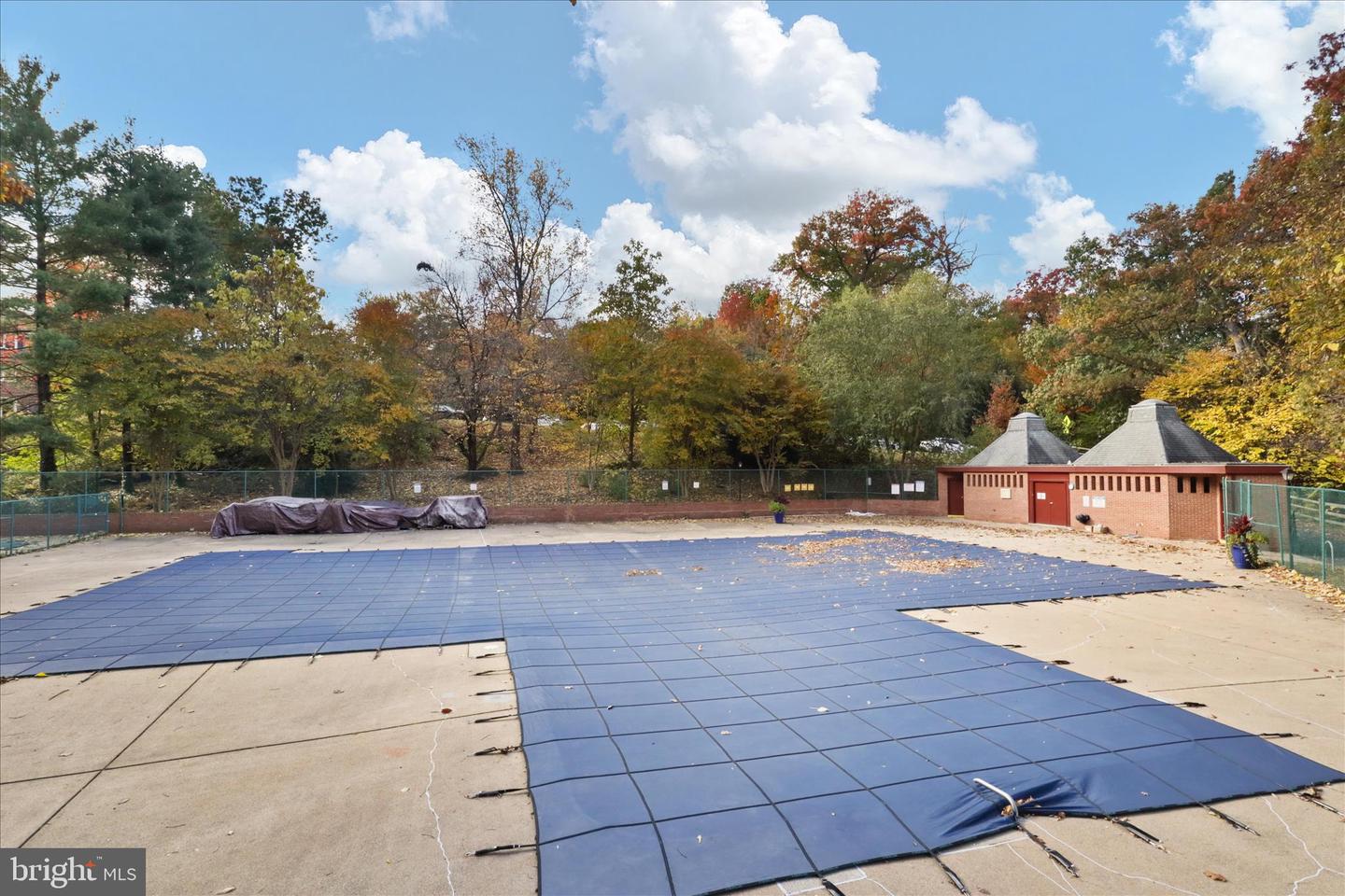 1401 S BARTON ST #231, ARLINGTON, Virginia 22204, 1 Bedroom Bedrooms, ,1 BathroomBathrooms,Residential,For sale,1401 S BARTON ST #231,VAAR2065656 MLS # VAAR2065656