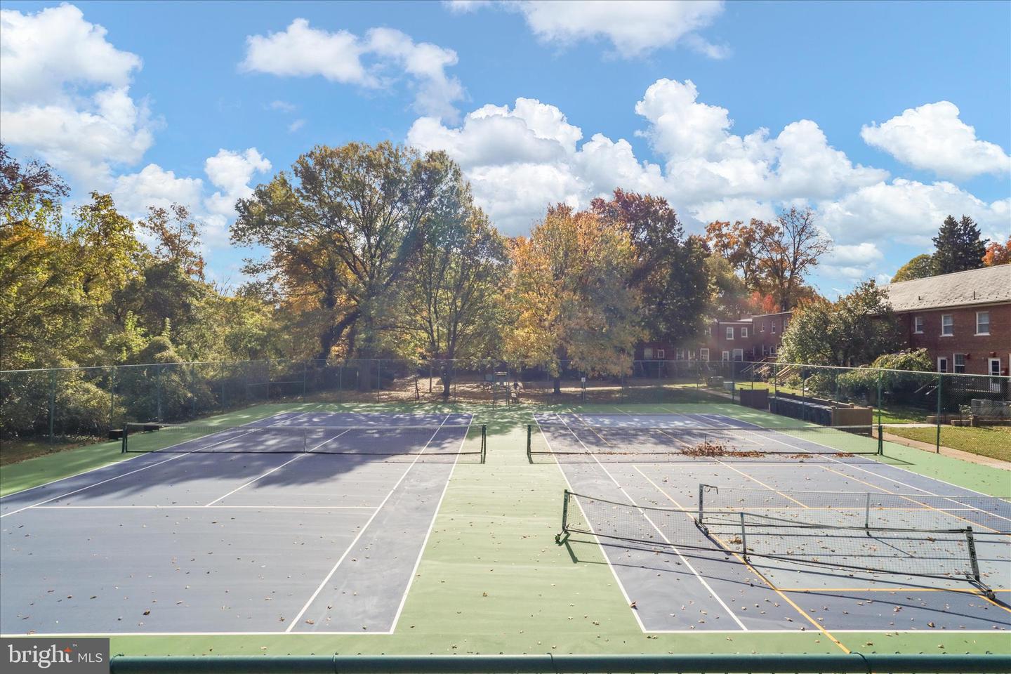 1401 S BARTON ST #231, ARLINGTON, Virginia 22204, 1 Bedroom Bedrooms, ,1 BathroomBathrooms,Residential,For sale,1401 S BARTON ST #231,VAAR2065656 MLS # VAAR2065656