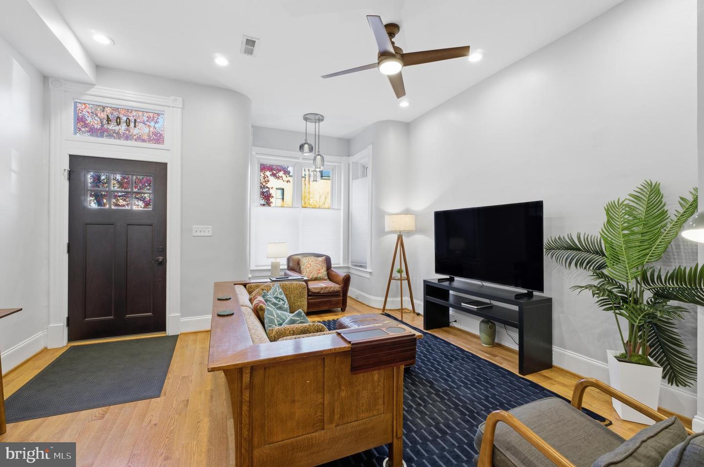 1004 11TH ST NE, WASHINGTON, District Of Columbia 20002, 4 Bedrooms Bedrooms, ,3 BathroomsBathrooms,Residential,For sale,1004 11TH ST NE,DCDC2230472 MLS # DCDC2230472