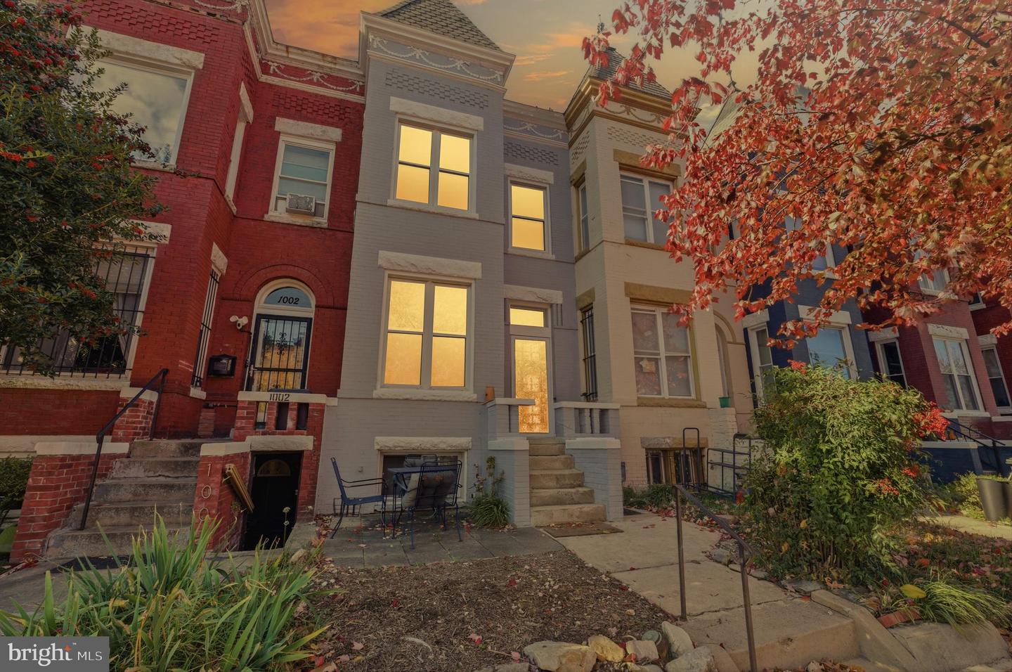 1004 11TH ST NE, WASHINGTON, District Of Columbia 20002, 4 Bedrooms Bedrooms, ,3 BathroomsBathrooms,Residential,For sale,1004 11TH ST NE,DCDC2230472 MLS # DCDC2230472