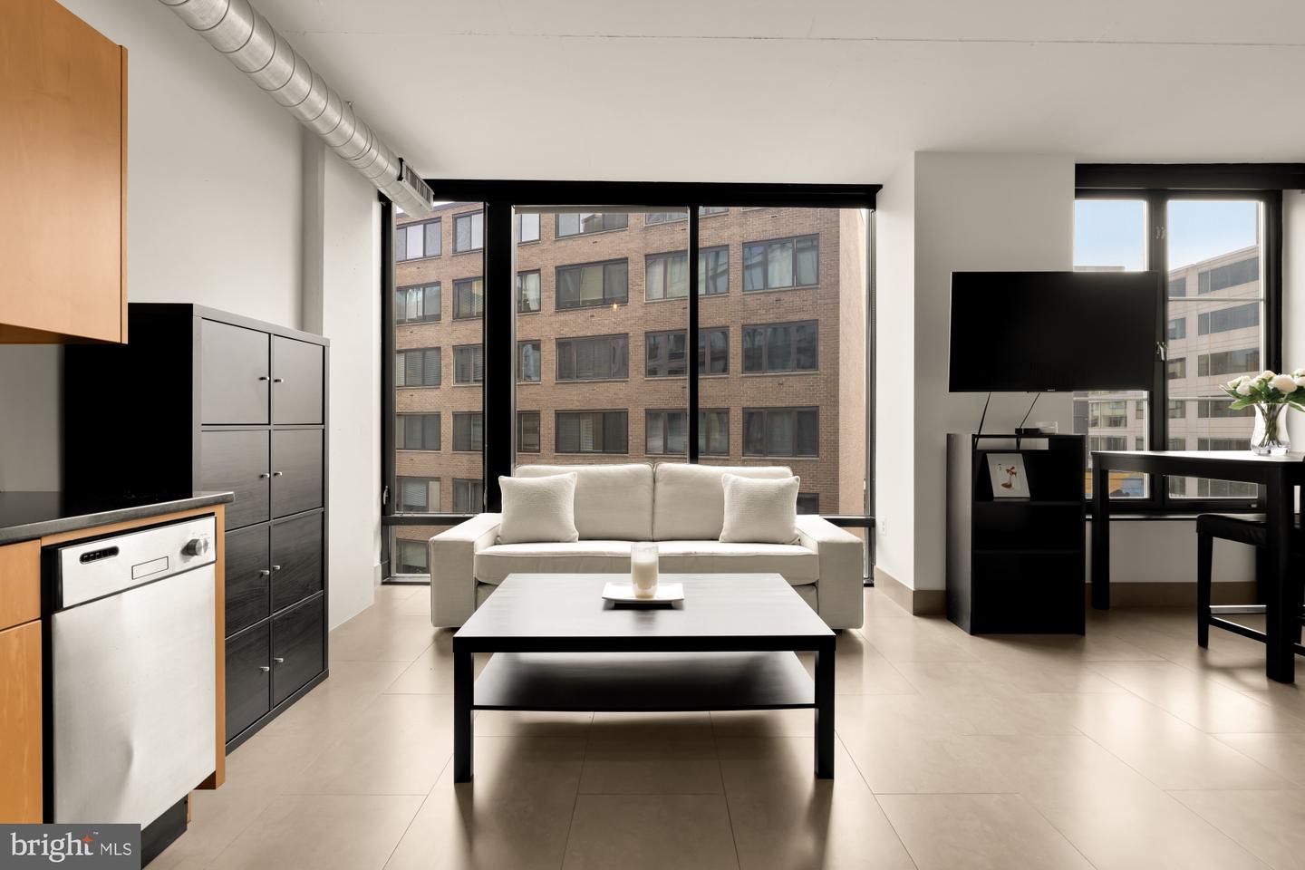 1133 14TH ST NW #703, WASHINGTON, District Of Columbia 20005, ,1 BathroomBathrooms,Residential,For sale,1133 14TH ST NW #703,DCDC2231196 MLS # DCDC2231196