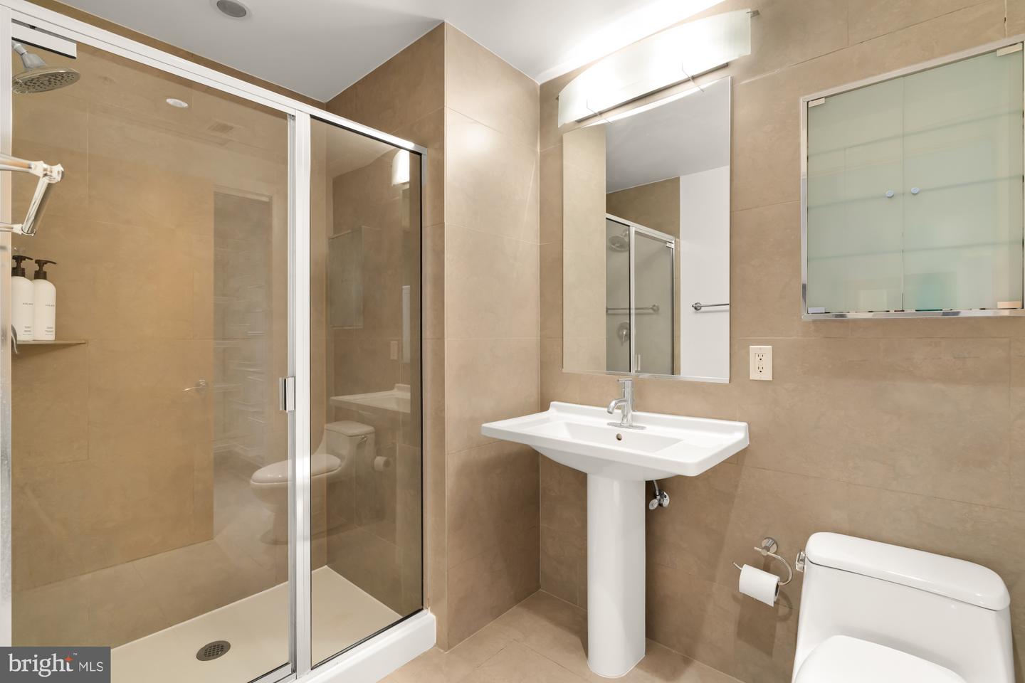 1133 14TH ST NW #703, WASHINGTON, District Of Columbia 20005, ,1 BathroomBathrooms,Residential,For sale,1133 14TH ST NW #703,DCDC2231196 MLS # DCDC2231196