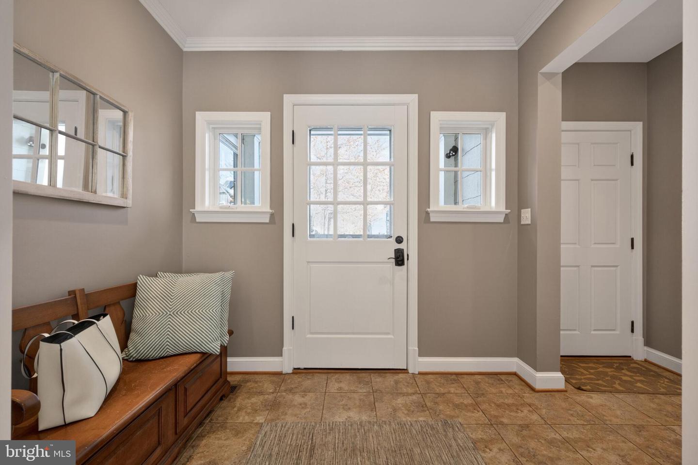 5934 16TH ST N, ARLINGTON, Virginia 22205, 6 Bedrooms Bedrooms, ,4 BathroomsBathrooms,Residential,For sale,5934 16TH ST N,VAAR2065964 MLS # VAAR2065964