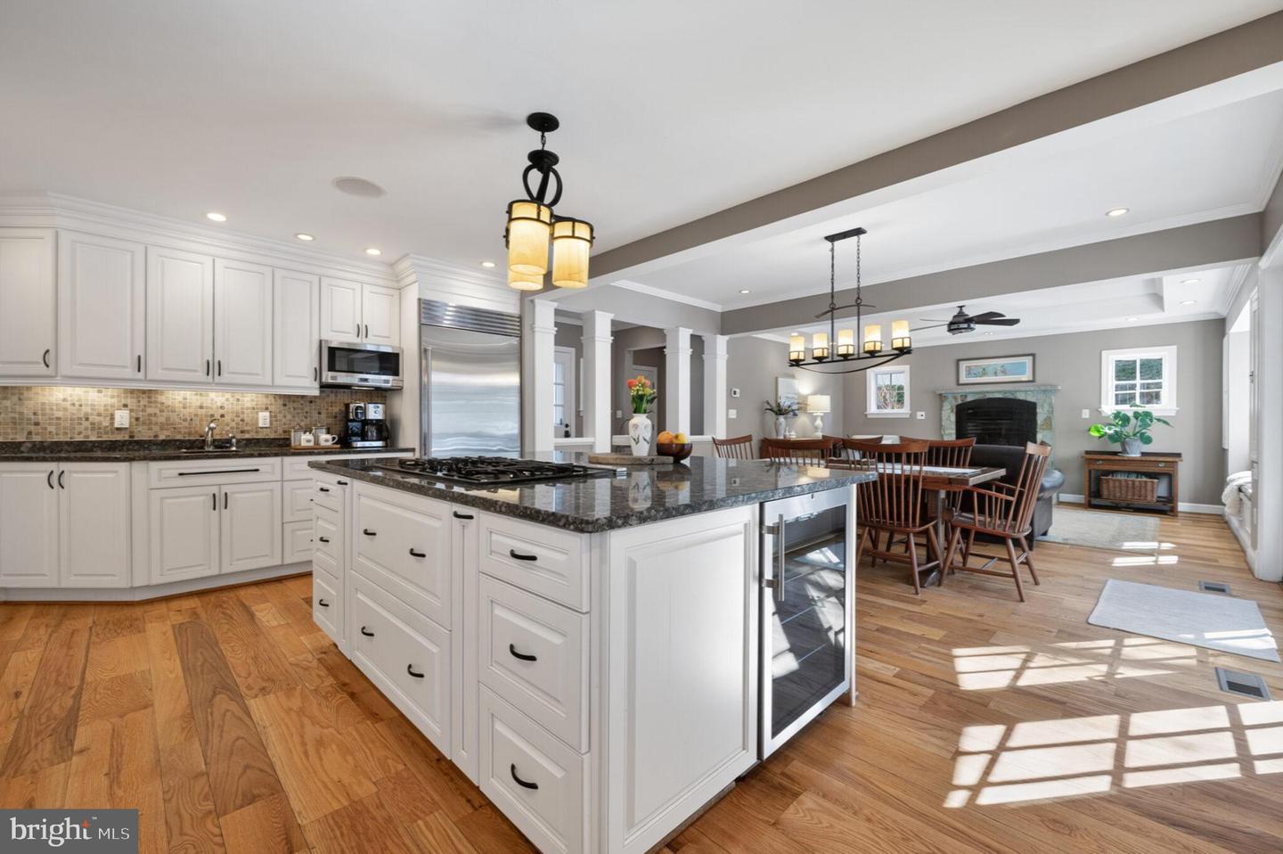 5934 16TH ST N, ARLINGTON, Virginia 22205, 6 Bedrooms Bedrooms, ,4 BathroomsBathrooms,Residential,For sale,5934 16TH ST N,VAAR2065964 MLS # VAAR2065964