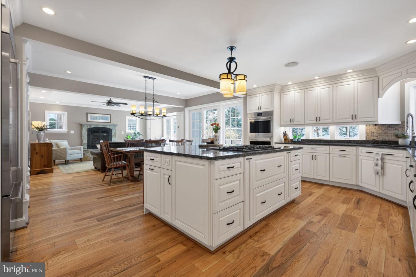 5934 16TH ST N, ARLINGTON, Virginia 22205, 6 Bedrooms Bedrooms, ,4 BathroomsBathrooms,Residential,For sale,5934 16TH ST N,VAAR2065964 MLS # VAAR2065964