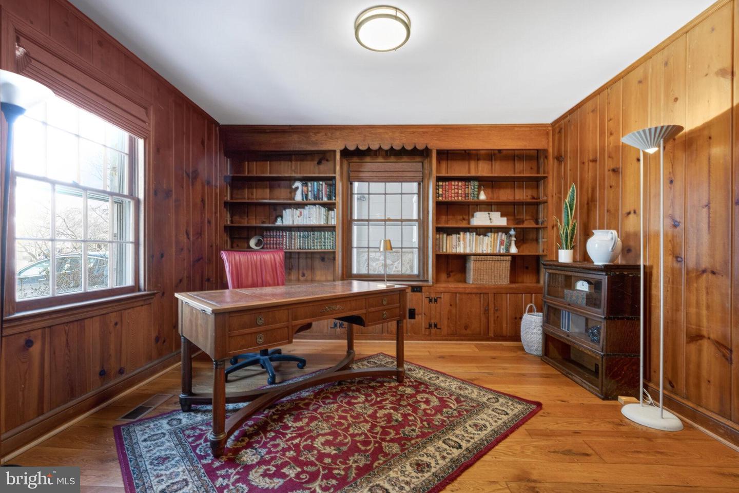 5934 16TH ST N, ARLINGTON, Virginia 22205, 6 Bedrooms Bedrooms, ,4 BathroomsBathrooms,Residential,For sale,5934 16TH ST N,VAAR2065964 MLS # VAAR2065964