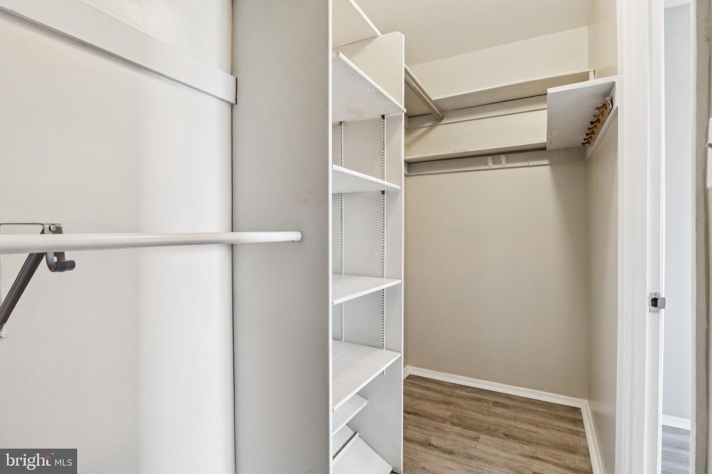 12705 DARA DR #202, WOODBRIDGE, Virginia 22192, 2 Bedrooms Bedrooms, ,1 BathroomBathrooms,Residential,For sale,12705 DARA DR #202,VAPW2108862 MLS # VAPW2108862