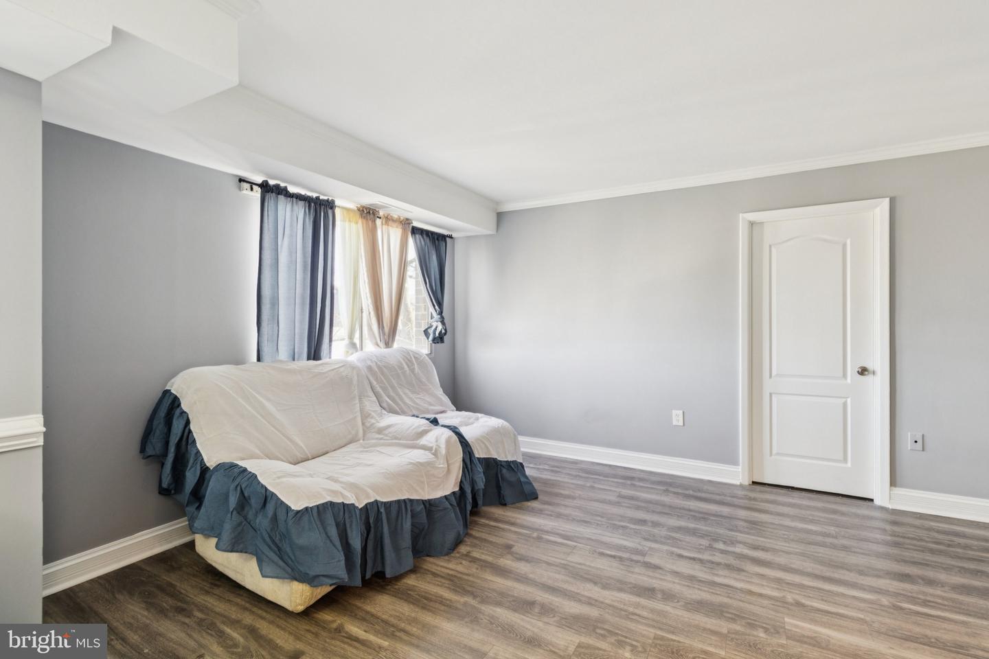 12705 DARA DR #202, WOODBRIDGE, Virginia 22192, 2 Bedrooms Bedrooms, ,1 BathroomBathrooms,Residential,For sale,12705 DARA DR #202,VAPW2108862 MLS # VAPW2108862