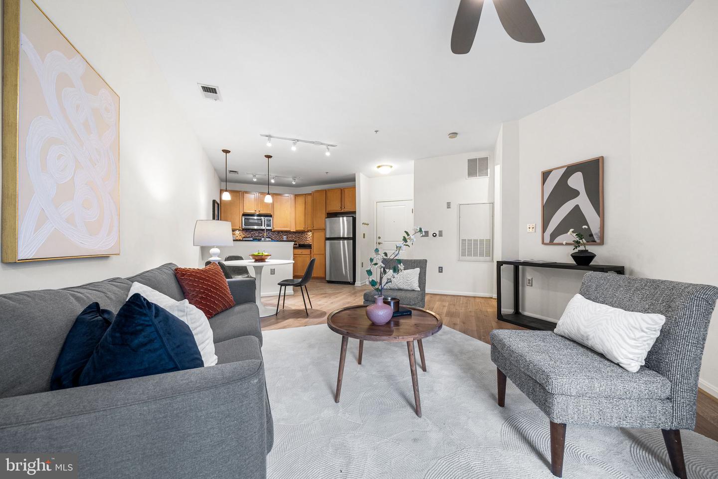 2665 PROSPERITY AVE #231, FAIRFAX, Virginia 22031, 1 Bedroom Bedrooms, ,1 BathroomBathrooms,Residential,For sale,2665 PROSPERITY AVE #231,VAFX2282744 MLS # VAFX2282744