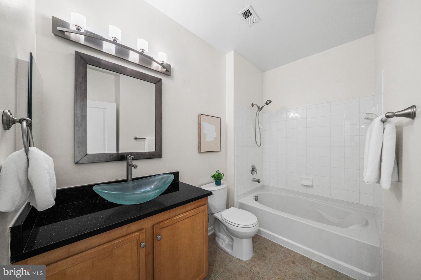 2665 PROSPERITY AVE #231, FAIRFAX, Virginia 22031, 1 Bedroom Bedrooms, ,1 BathroomBathrooms,Residential,For sale,2665 PROSPERITY AVE #231,VAFX2282744 MLS # VAFX2282744