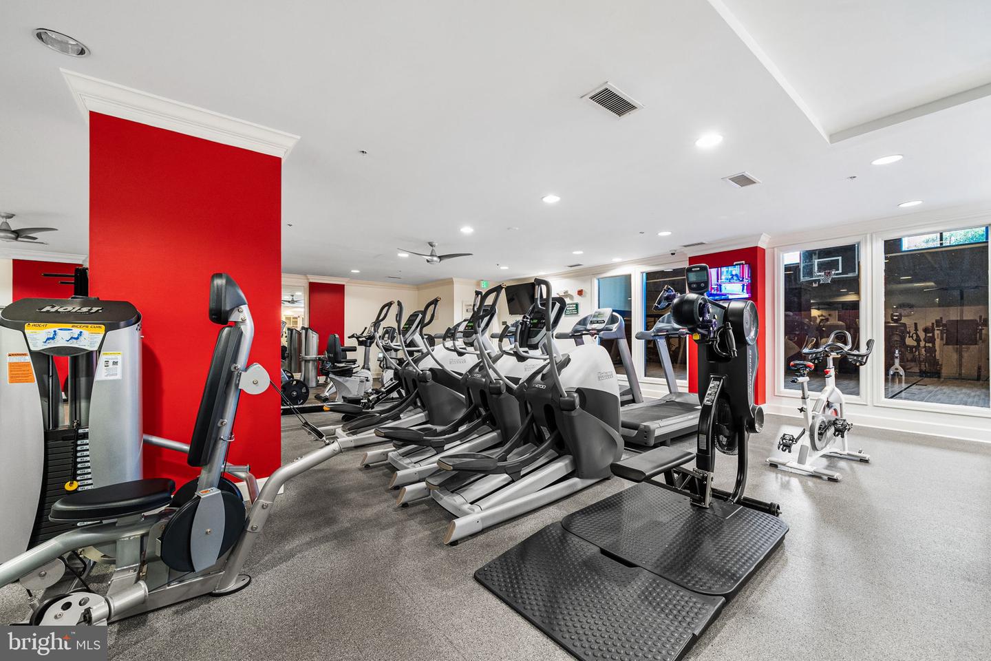 2665 PROSPERITY AVE #231, FAIRFAX, Virginia 22031, 1 Bedroom Bedrooms, ,1 BathroomBathrooms,Residential,For sale,2665 PROSPERITY AVE #231,VAFX2282744 MLS # VAFX2282744