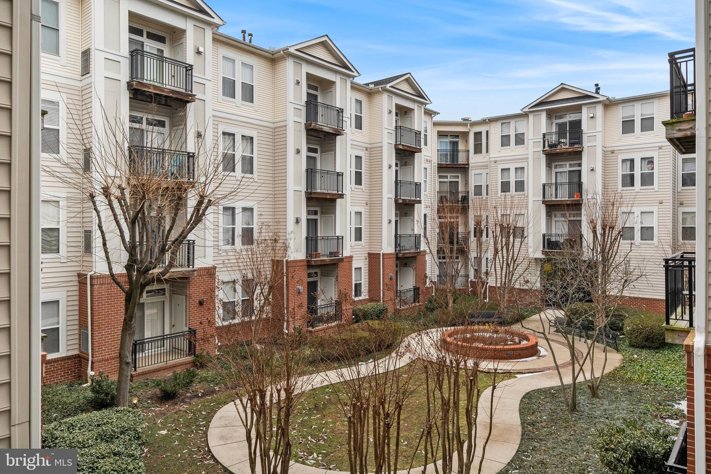 2665 PROSPERITY AVE #231, FAIRFAX, Virginia 22031, 1 Bedroom Bedrooms, ,1 BathroomBathrooms,Residential,For sale,2665 PROSPERITY AVE #231,VAFX2282744 MLS # VAFX2282744