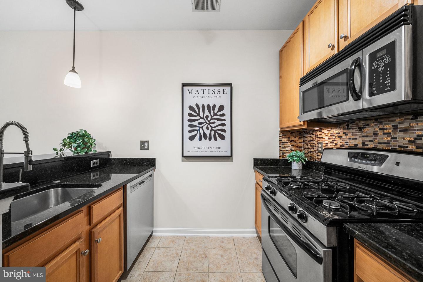 2665 PROSPERITY AVE #231, FAIRFAX, Virginia 22031, 1 Bedroom Bedrooms, ,1 BathroomBathrooms,Residential,For sale,2665 PROSPERITY AVE #231,VAFX2282744 MLS # VAFX2282744
