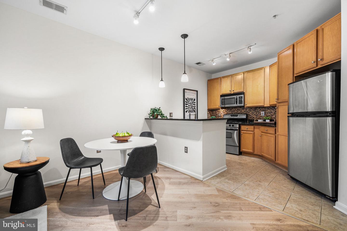 2665 PROSPERITY AVE #231, FAIRFAX, Virginia 22031, 1 Bedroom Bedrooms, ,1 BathroomBathrooms,Residential,For sale,2665 PROSPERITY AVE #231,VAFX2282744 MLS # VAFX2282744