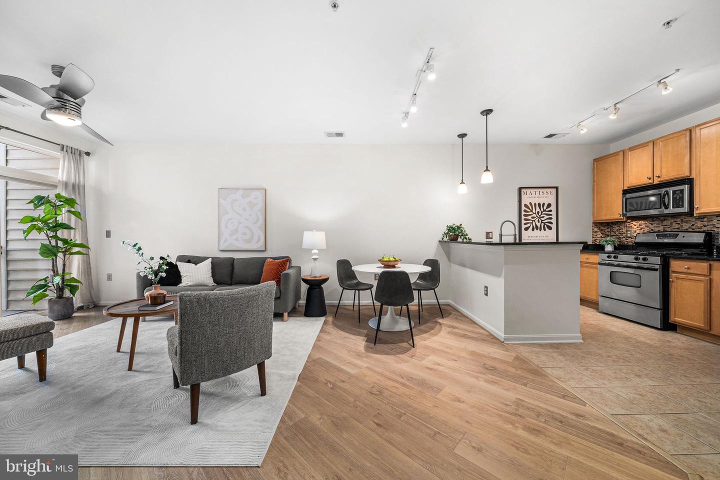 2665 PROSPERITY AVE #231, FAIRFAX, Virginia 22031, 1 Bedroom Bedrooms, ,1 BathroomBathrooms,Residential,For sale,2665 PROSPERITY AVE #231,VAFX2282744 MLS # VAFX2282744