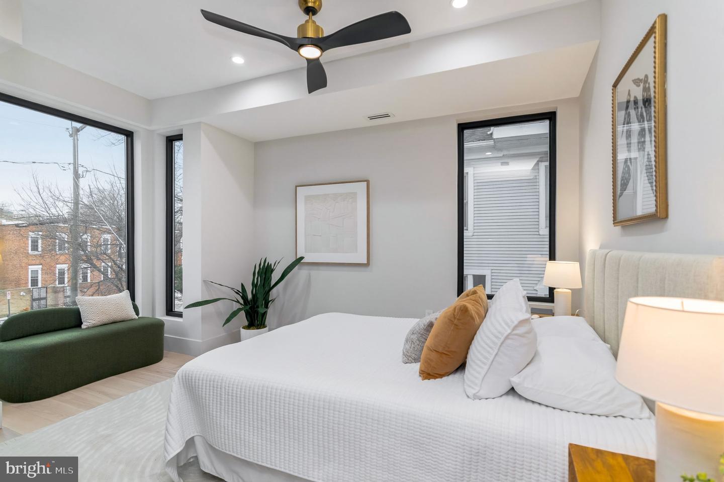 3431 14TH ST N, ARLINGTON, Virginia 22201, 4 Bedrooms Bedrooms, ,4 BathroomsBathrooms,Residential,For sale,3431 14TH ST N,VAAR2067232 MLS # VAAR2067232