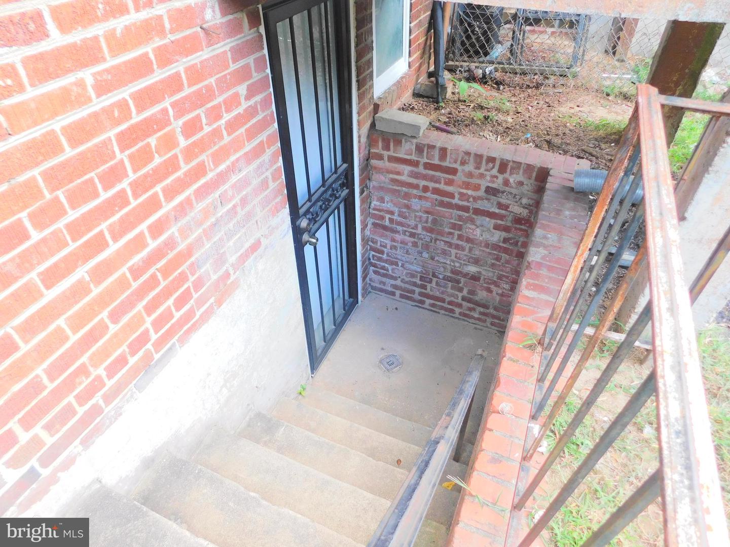 4545 EADS ST NE, WASHINGTON, District Of Columbia 20019, 3 Bedrooms Bedrooms, ,1 BathroomBathrooms,Residential,For sale,4545 EADS ST NE,DCDC2239456 MLS # DCDC2239456