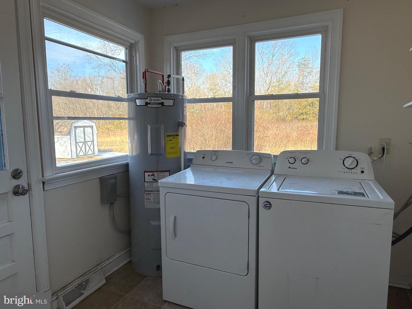 143 CHARLES LN, LOUISA, Virginia 23093, 3 Bedrooms Bedrooms, ,2 BathroomsBathrooms,Residential,For sale,143 CHARLES LN,VALA2009116 MLS # VALA2009116