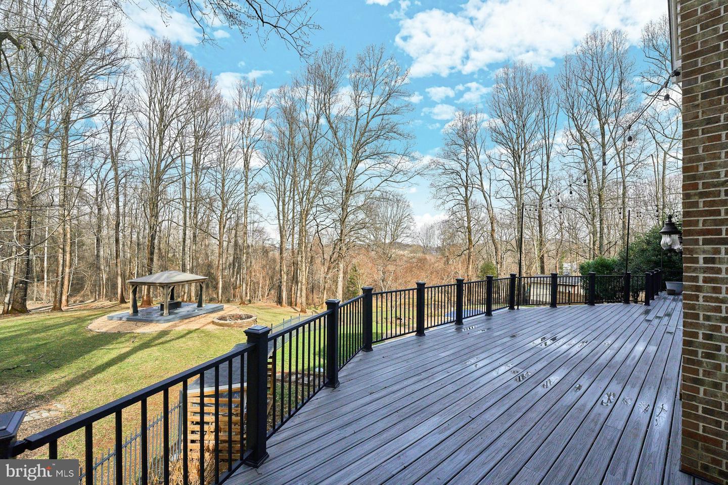 5828 HUNTON WOOD DR, BROAD RUN, Virginia 20137, 4 Bedrooms Bedrooms, ,4 BathroomsBathrooms,Residential,For sale,5828 HUNTON WOOD DR,VAFQ2020112 MLS # VAFQ2020112 5828 HUNTON WOOD DR, BROAD RUN, Virginia 20137, 4 Bedrooms Bedrooms, ,4 BathroomsBathrooms,Residential,For sale,5828 HUNTON WOOD DR,VAFQ2020112 MLS # VAFQ2020112