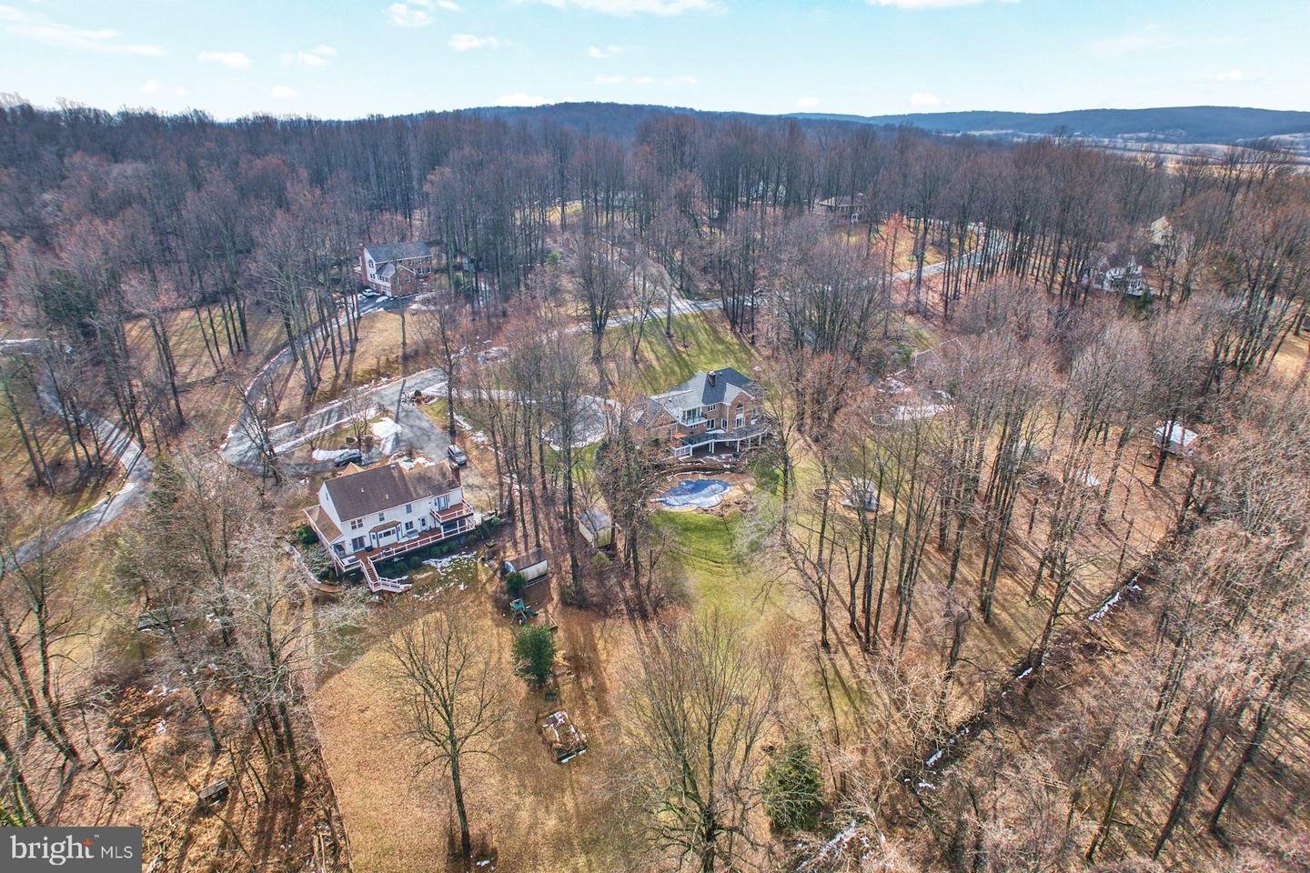 5828 HUNTON WOOD DR, BROAD RUN, Virginia 20137, 4 Bedrooms Bedrooms, ,4 BathroomsBathrooms,Residential,For sale,5828 HUNTON WOOD DR,VAFQ2020112 MLS # VAFQ2020112 5828 HUNTON WOOD DR, BROAD RUN, Virginia 20137, 4 Bedrooms Bedrooms, ,4 BathroomsBathrooms,Residential,For sale,5828 HUNTON WOOD DR,VAFQ2020112 MLS # VAFQ2020112