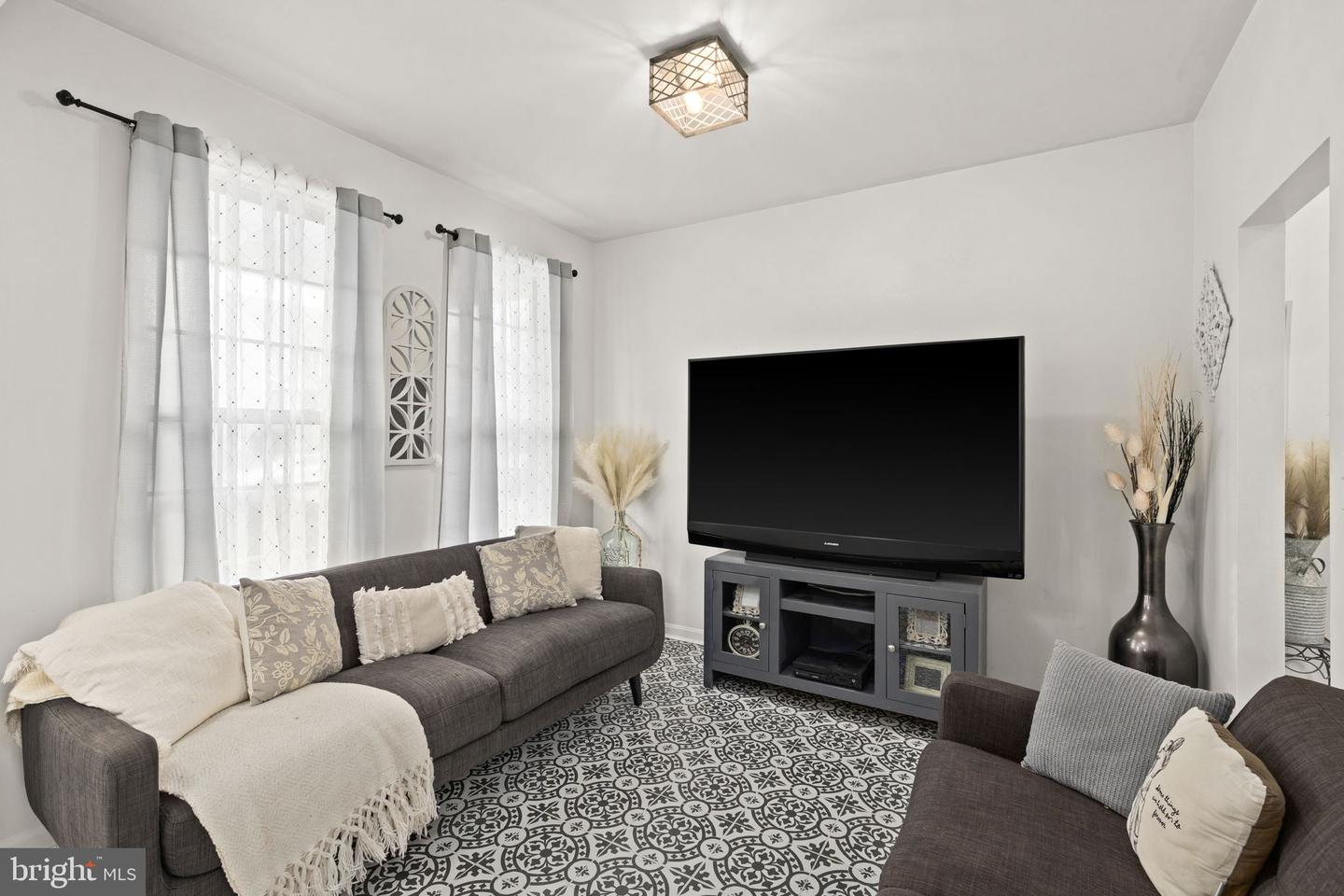 6021 HOT SPRING LN, FREDERICKSBURG, Virginia 22407, 3 Bedrooms Bedrooms, ,2 BathroomsBathrooms,Residential,For sale,6021 HOT SPRING LN,VASP2038626 MLS # VASP2038626