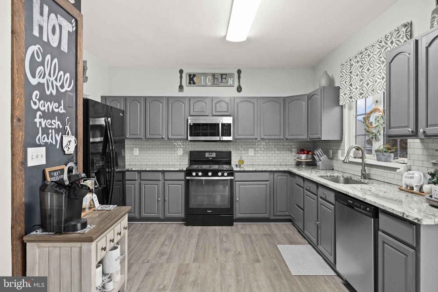 6021 HOT SPRING LN, FREDERICKSBURG, Virginia 22407, 3 Bedrooms Bedrooms, ,2 BathroomsBathrooms,Residential,For sale,6021 HOT SPRING LN,VASP2038626 MLS # VASP2038626