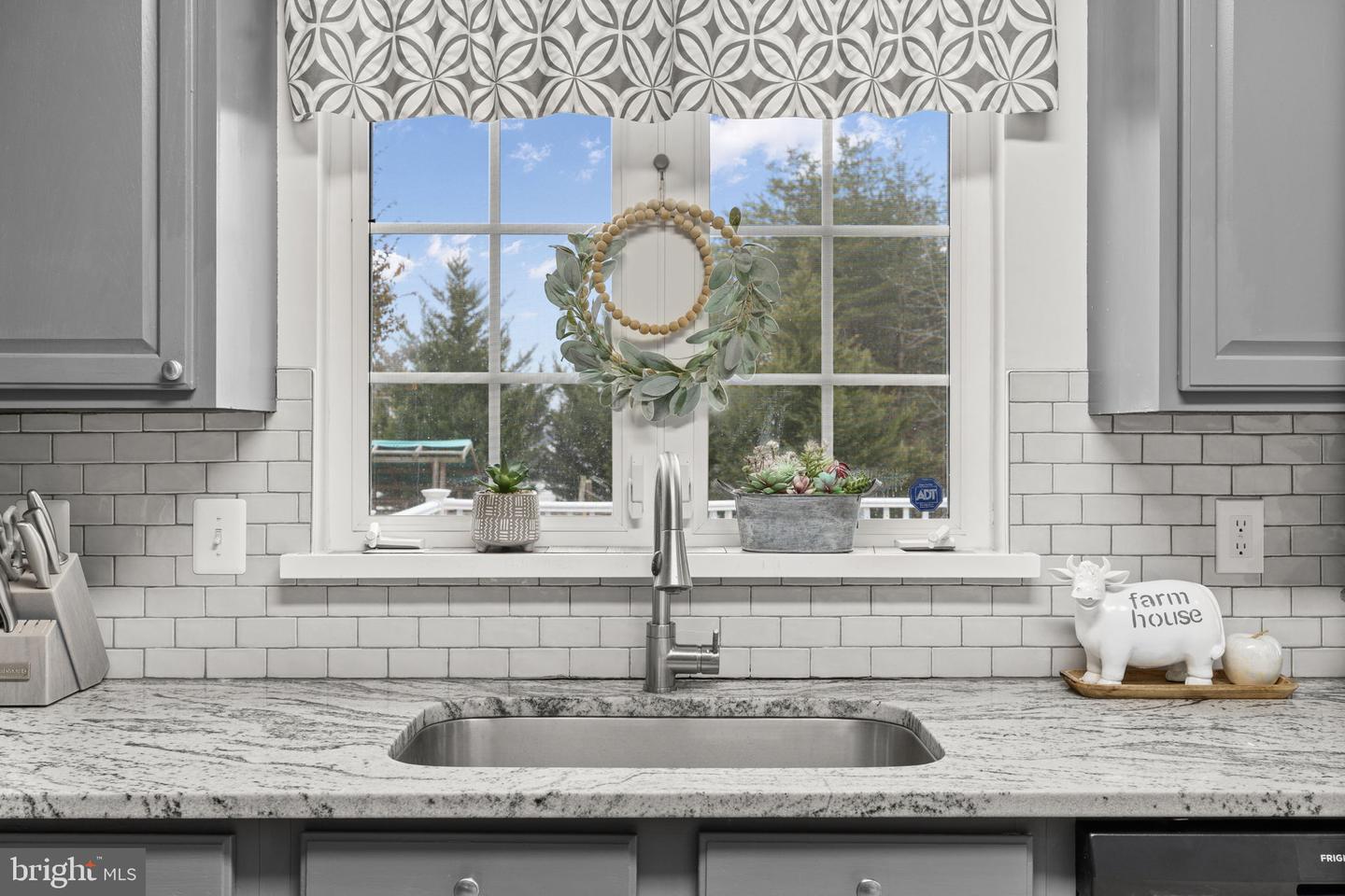 6021 HOT SPRING LN, FREDERICKSBURG, Virginia 22407, 3 Bedrooms Bedrooms, ,2 BathroomsBathrooms,Residential,For sale,6021 HOT SPRING LN,VASP2038626 MLS # VASP2038626