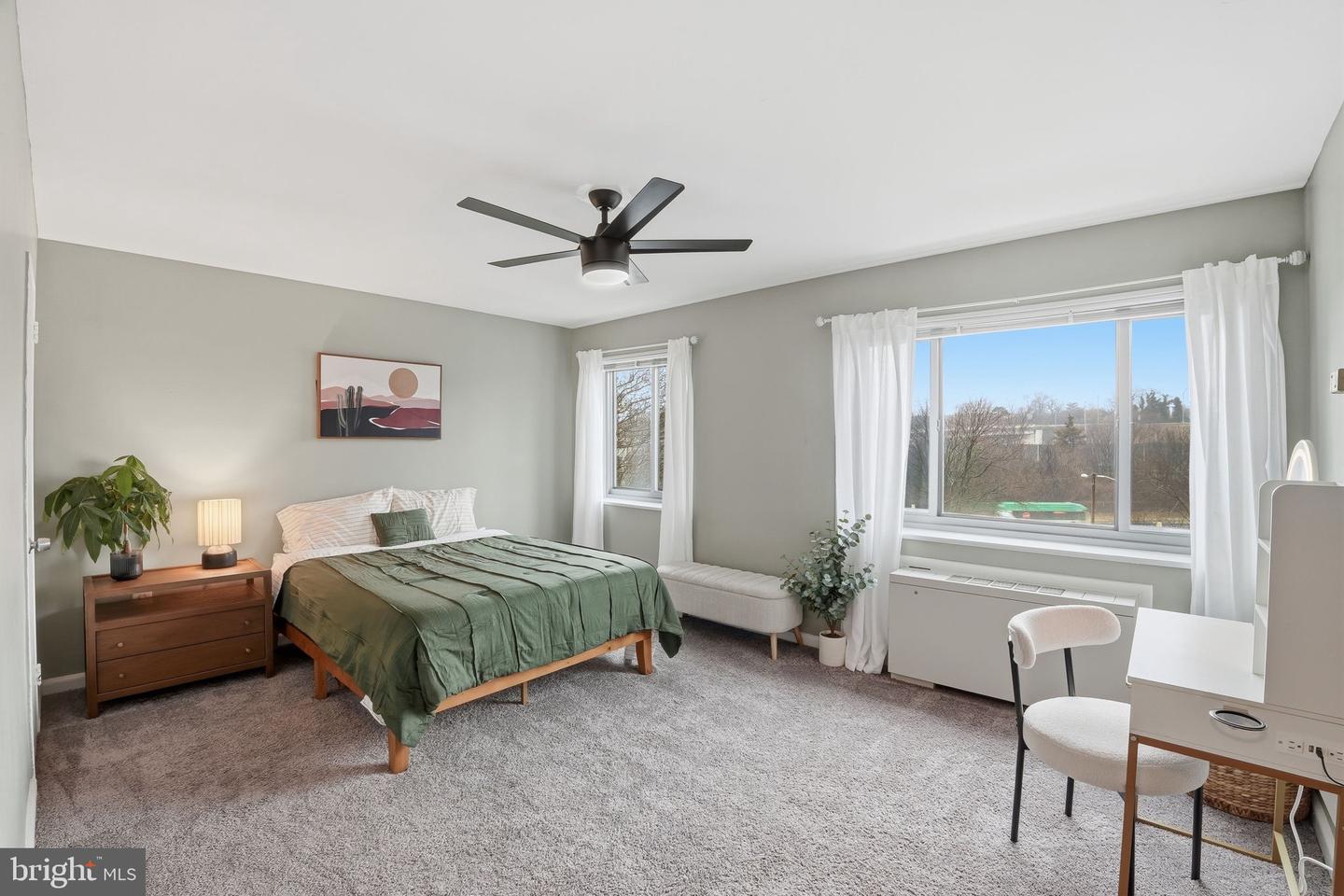 1300 S ARLINGTON RIDGE RD #204, ARLINGTON, Virginia 22202, 1 Bedroom Bedrooms, ,1 BathroomBathrooms,Residential,For sale,1300 S ARLINGTON RIDGE RD #204,VAAR2067808 MLS # VAAR2067808