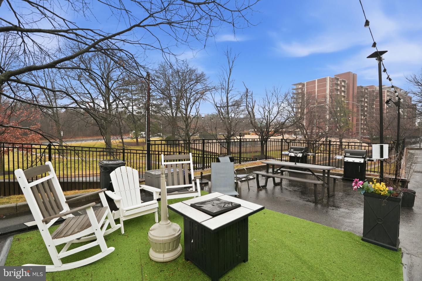 1300 S ARLINGTON RIDGE RD #204, ARLINGTON, Virginia 22202, 1 Bedroom Bedrooms, ,1 BathroomBathrooms,Residential,For sale,1300 S ARLINGTON RIDGE RD #204,VAAR2067808 MLS # VAAR2067808