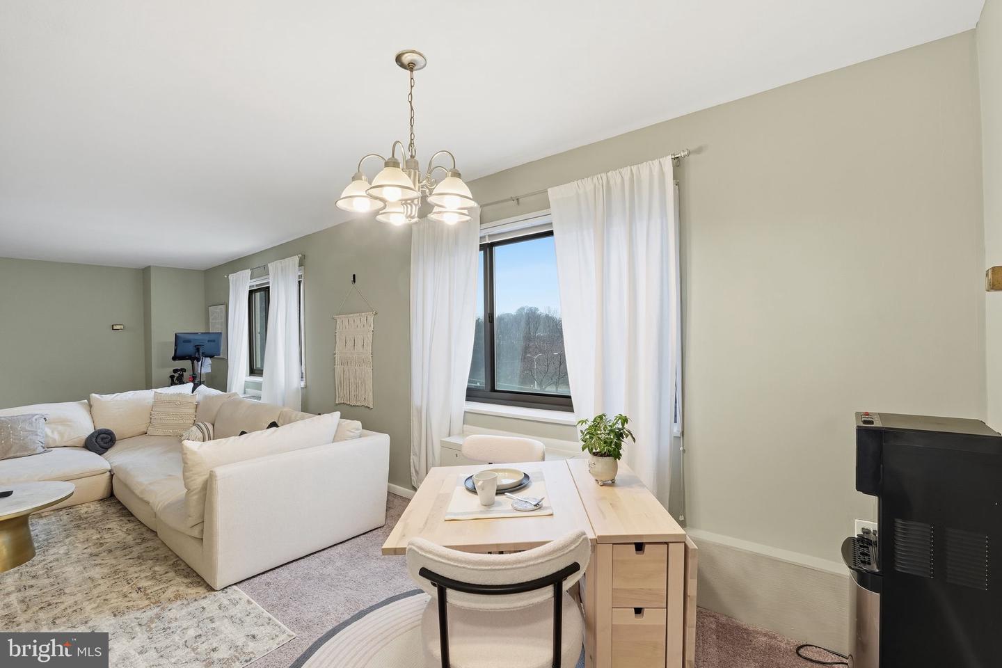 1300 S ARLINGTON RIDGE RD #204, ARLINGTON, Virginia 22202, 1 Bedroom Bedrooms, ,1 BathroomBathrooms,Residential,For sale,1300 S ARLINGTON RIDGE RD #204,VAAR2067808 MLS # VAAR2067808