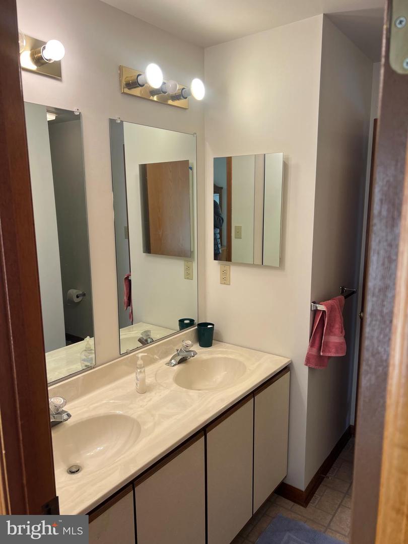 5404 SPINNAKER WAY, MINERAL, Virginia 23117, 3 Bedrooms Bedrooms, ,2 BathroomsBathrooms,Residential,For sale,5404 SPINNAKER WAY,VASP2038728 MLS # VASP2038728