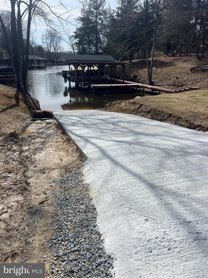 5404 SPINNAKER WAY, MINERAL, Virginia 23117, 3 Bedrooms Bedrooms, ,2 BathroomsBathrooms,Residential,For sale,5404 SPINNAKER WAY,VASP2038728 MLS # VASP2038728