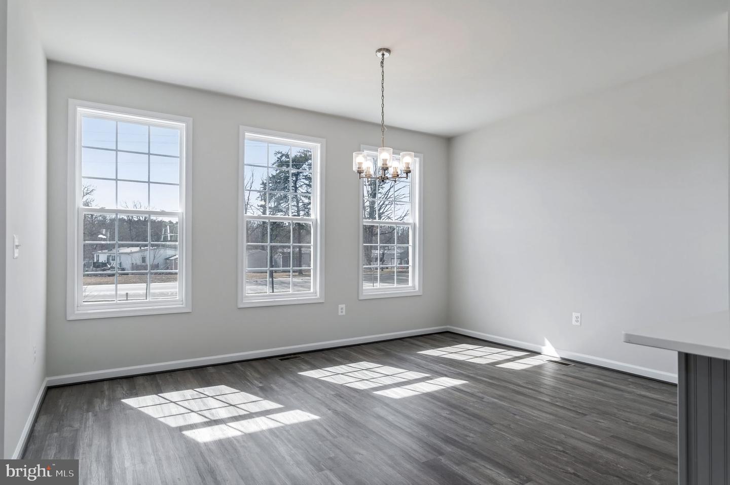 3711 ALLINGTON CT, FREDERICKSBURG, Virginia 22408, 3 Bedrooms Bedrooms, ,2 BathroomsBathrooms,Residential,For sale,3711 ALLINGTON CT,VASP2038746 MLS # VASP2038746