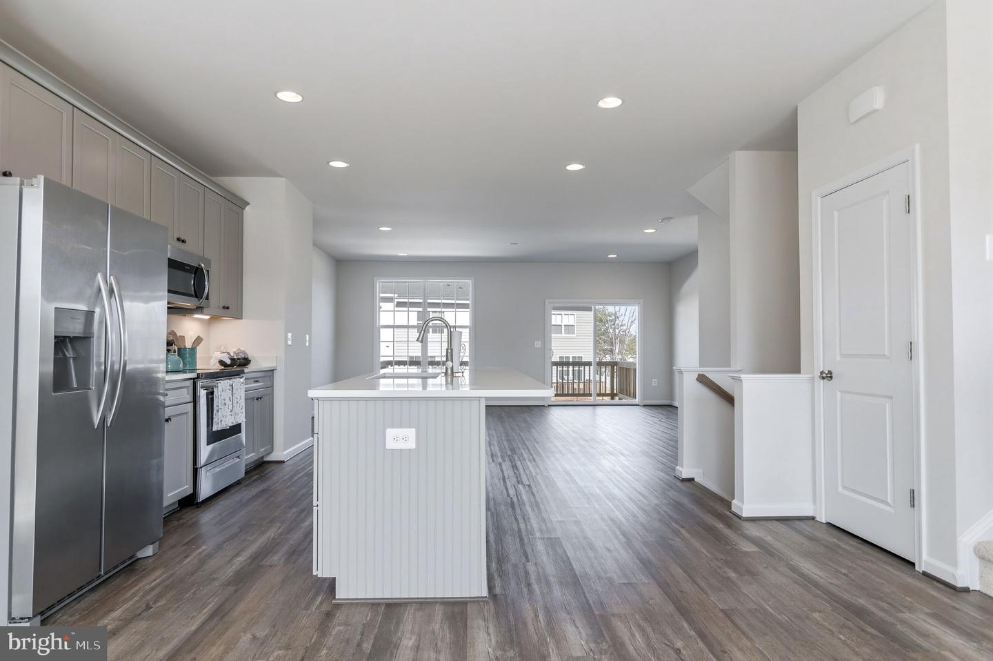 3711 ALLINGTON CT, FREDERICKSBURG, Virginia 22408, 3 Bedrooms Bedrooms, ,2 BathroomsBathrooms,Residential,For sale,3711 ALLINGTON CT,VASP2038746 MLS # VASP2038746