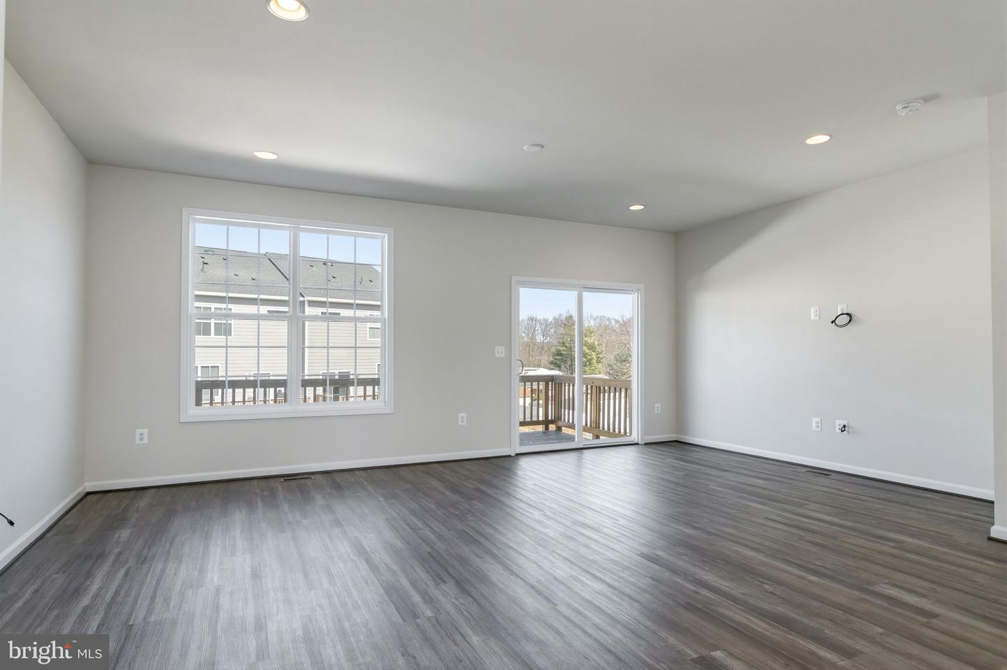 3711 ALLINGTON CT, FREDERICKSBURG, Virginia 22408, 3 Bedrooms Bedrooms, ,2 BathroomsBathrooms,Residential,For sale,3711 ALLINGTON CT,VASP2038746 MLS # VASP2038746