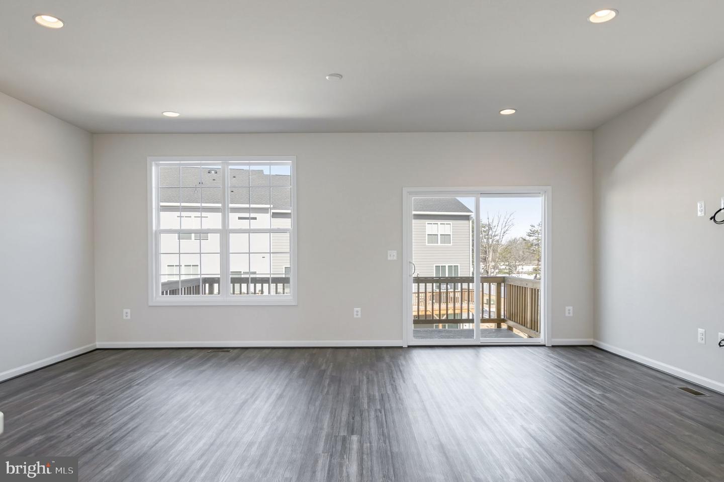 3711 ALLINGTON CT, FREDERICKSBURG, Virginia 22408, 3 Bedrooms Bedrooms, ,2 BathroomsBathrooms,Residential,For sale,3711 ALLINGTON CT,VASP2038746 MLS # VASP2038746