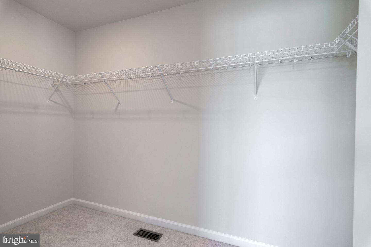 3711 ALLINGTON CT, FREDERICKSBURG, Virginia 22408, 3 Bedrooms Bedrooms, ,2 BathroomsBathrooms,Residential,For sale,3711 ALLINGTON CT,VASP2038746 MLS # VASP2038746