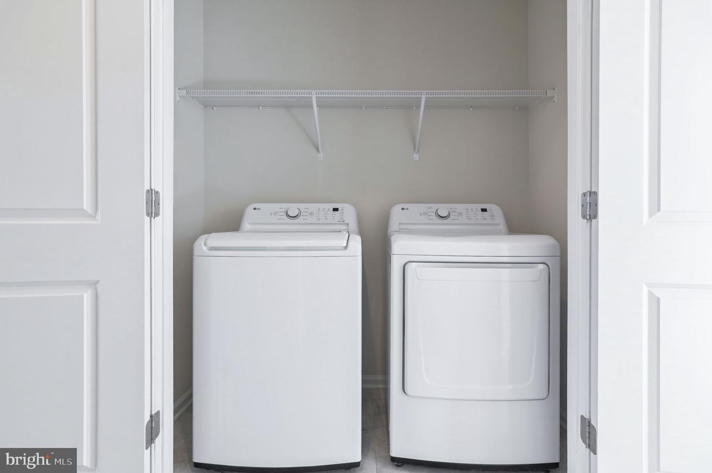 3711 ALLINGTON CT, FREDERICKSBURG, Virginia 22408, 3 Bedrooms Bedrooms, ,2 BathroomsBathrooms,Residential,For sale,3711 ALLINGTON CT,VASP2038746 MLS # VASP2038746