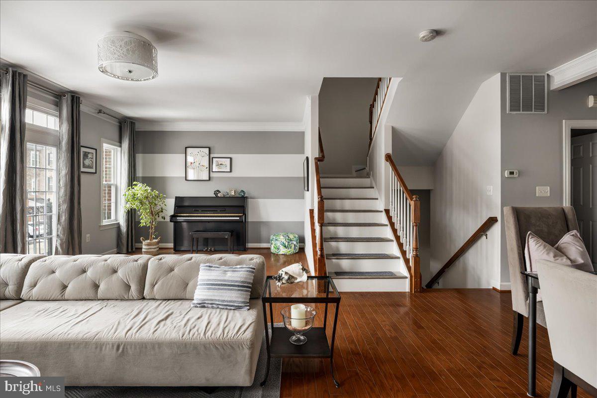 1781 MOULTRIE TER NE, LEESBURG, Virginia 20176, 3 Bedrooms Bedrooms, ,3 BathroomsBathrooms,Residential,For sale,1781 MOULTRIE TER NE,VALO2114274 MLS # VALO2114274