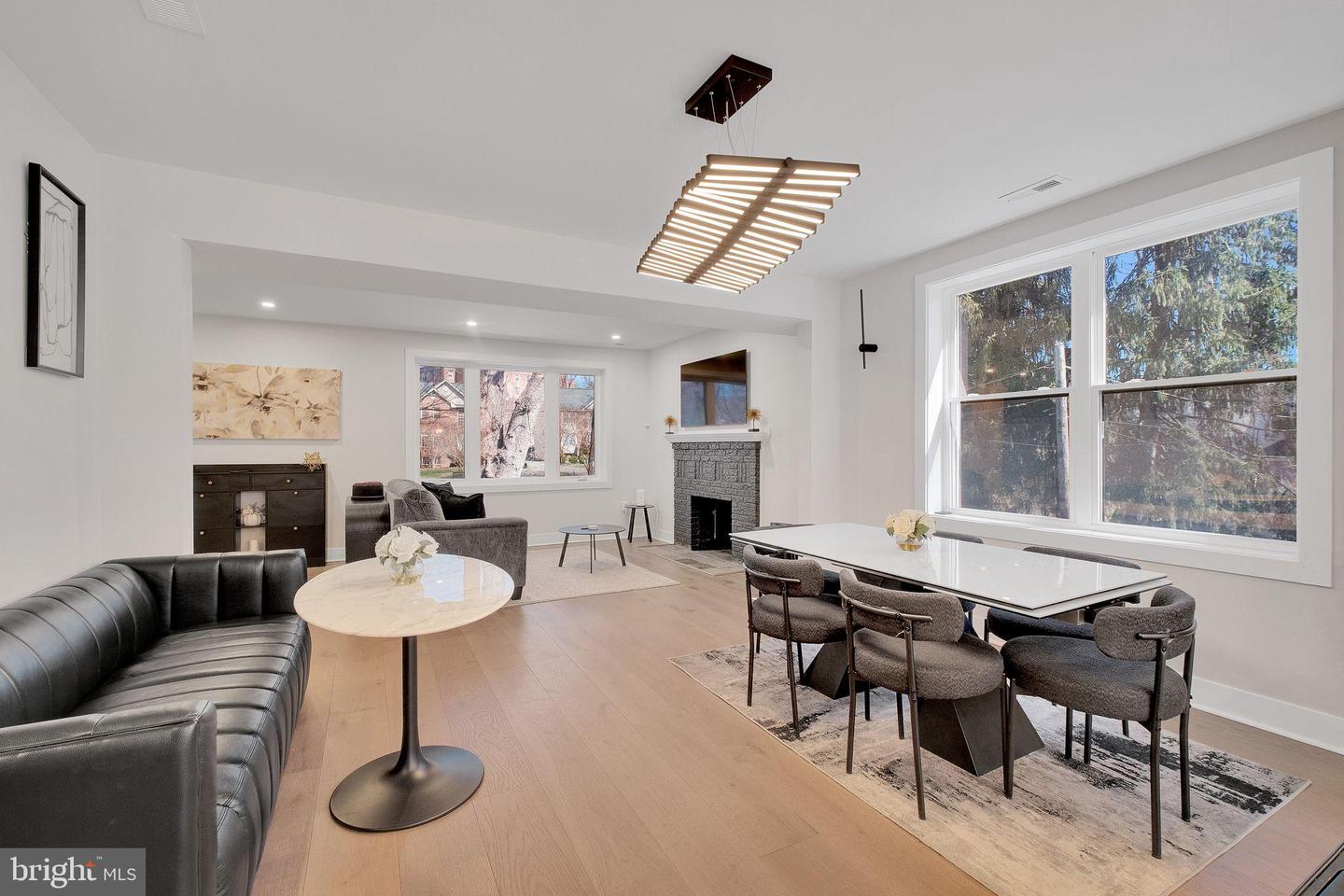 3811 SUITLAND RD SE, WASHINGTON, District Of Columbia 20020, 7 Bedrooms Bedrooms, 12 Rooms Rooms,5 BathroomsBathrooms,Residential,For sale,3811 SUITLAND RD SE,DCDC2242240 MLS # DCDC2242240