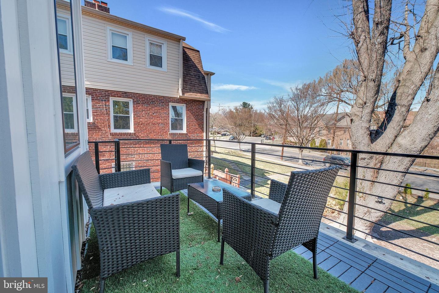 3811 SUITLAND RD SE, WASHINGTON, District Of Columbia 20020, 7 Bedrooms Bedrooms, 12 Rooms Rooms,5 BathroomsBathrooms,Residential,For sale,3811 SUITLAND RD SE,DCDC2242240 MLS # DCDC2242240