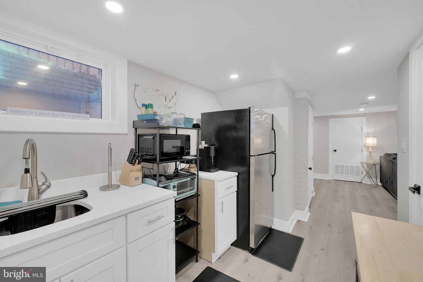 3811 SUITLAND RD SE, WASHINGTON, District Of Columbia 20020, 7 Bedrooms Bedrooms, 12 Rooms Rooms,5 BathroomsBathrooms,Residential,For sale,3811 SUITLAND RD SE,DCDC2242240 MLS # DCDC2242240