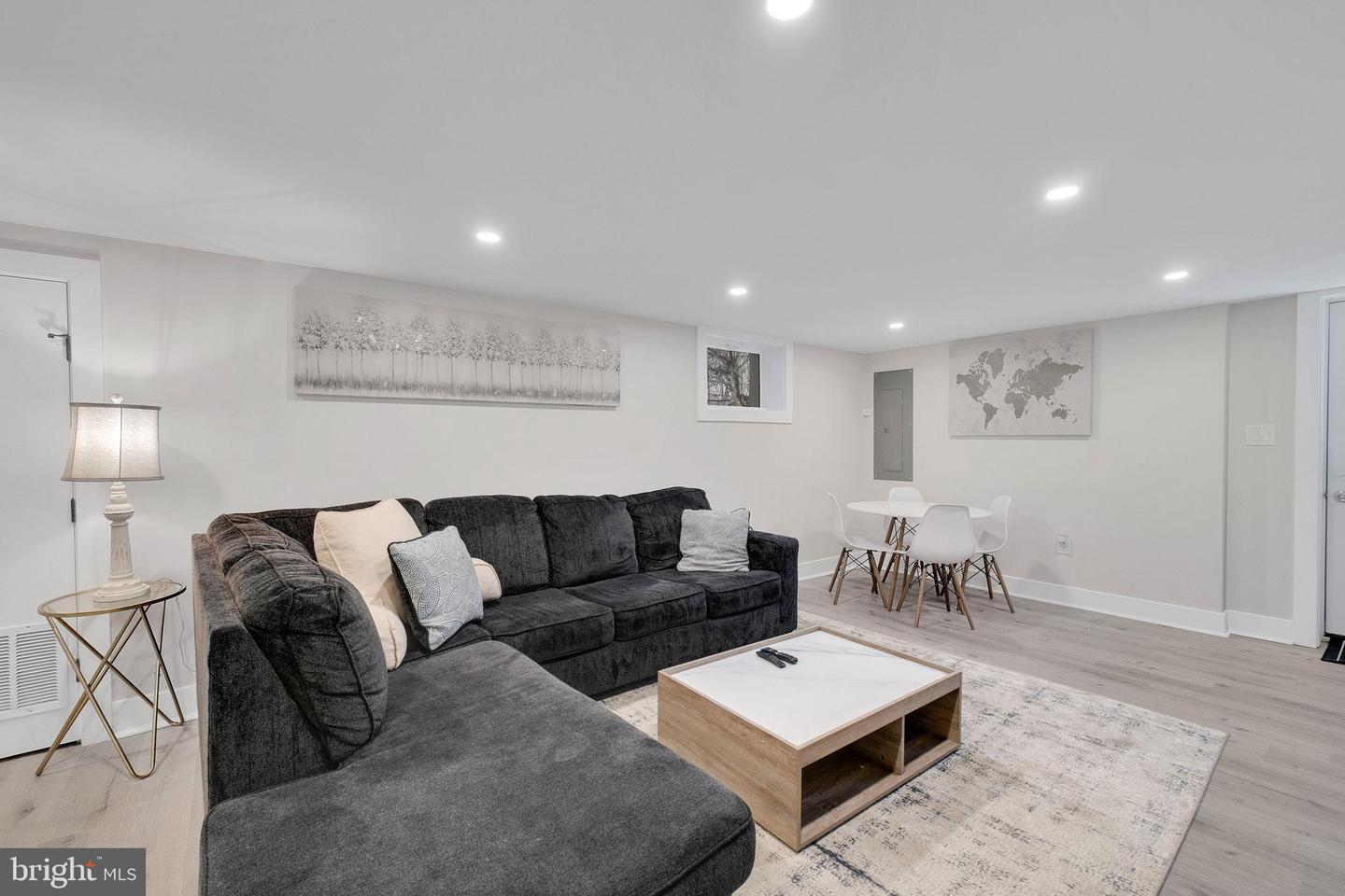 3811 SUITLAND RD SE, WASHINGTON, District Of Columbia 20020, 7 Bedrooms Bedrooms, 12 Rooms Rooms,5 BathroomsBathrooms,Residential,For sale,3811 SUITLAND RD SE,DCDC2242240 MLS # DCDC2242240