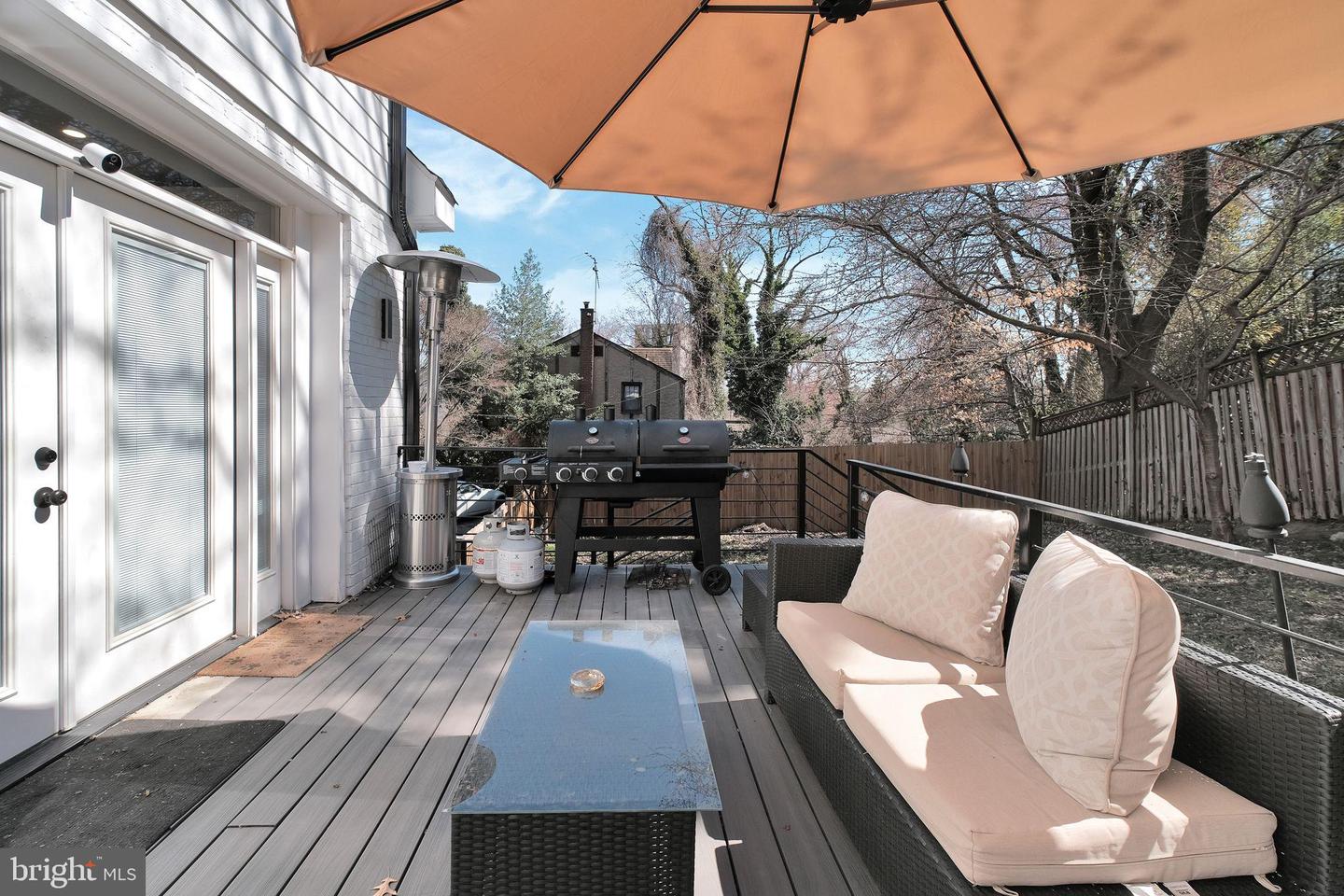 3811 SUITLAND RD SE, WASHINGTON, District Of Columbia 20020, 7 Bedrooms Bedrooms, 12 Rooms Rooms,5 BathroomsBathrooms,Residential,For sale,3811 SUITLAND RD SE,DCDC2242240 MLS # DCDC2242240