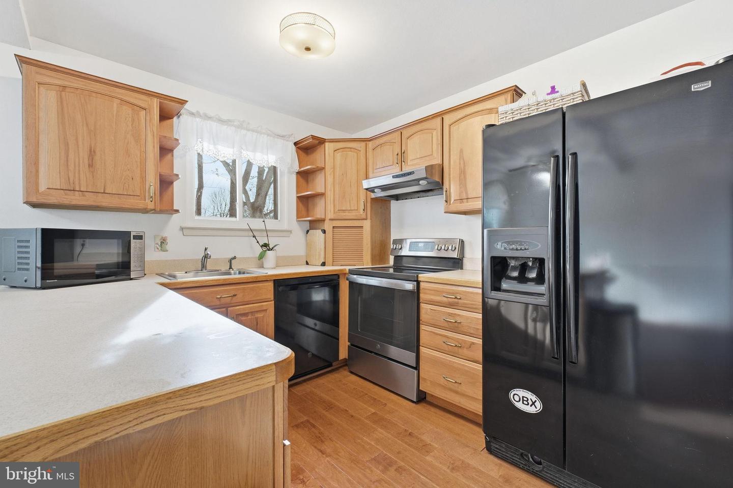 10125 COMMONWEALTH BLVD, FAIRFAX, Virginia 22032, 4 Bedrooms Bedrooms, 12 Rooms Rooms,2 BathroomsBathrooms,Residential,For sale,10125 COMMONWEALTH BLVD,VAFX2287128 MLS # VAFX2287128