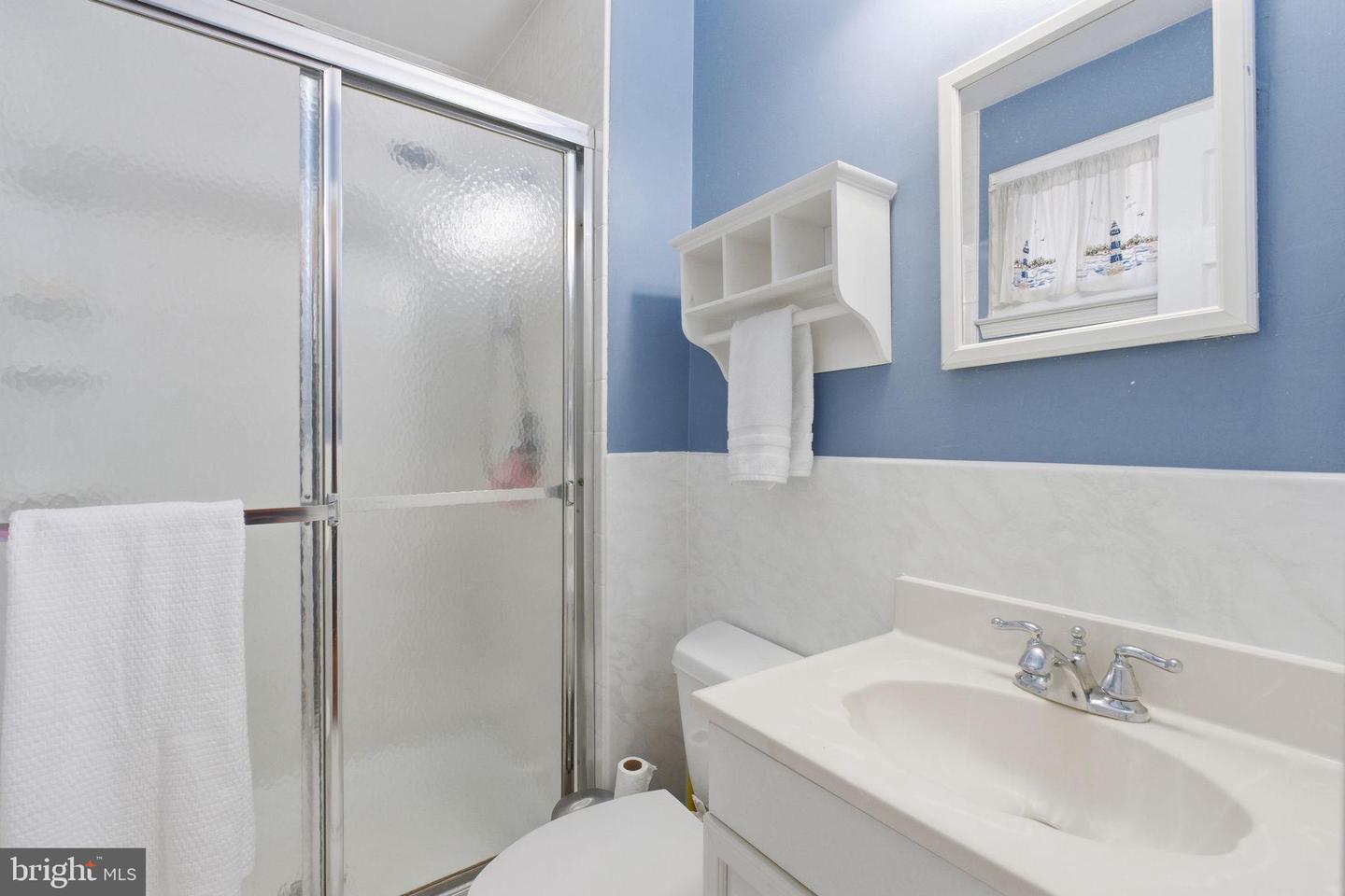 10125 COMMONWEALTH BLVD, FAIRFAX, Virginia 22032, 4 Bedrooms Bedrooms, 12 Rooms Rooms,2 BathroomsBathrooms,Residential,For sale,10125 COMMONWEALTH BLVD,VAFX2287128 MLS # VAFX2287128